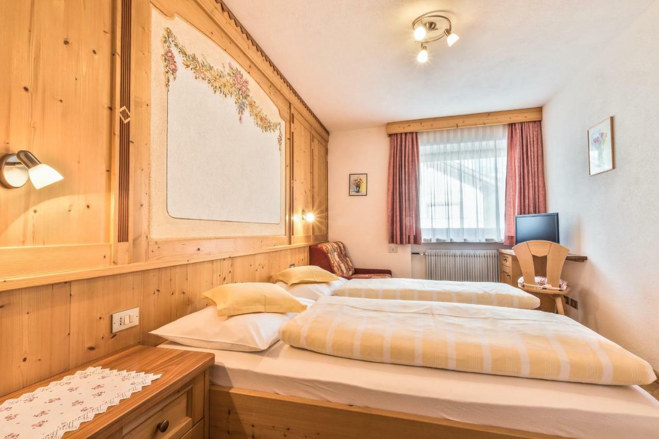 Vilin Apart-hotel *